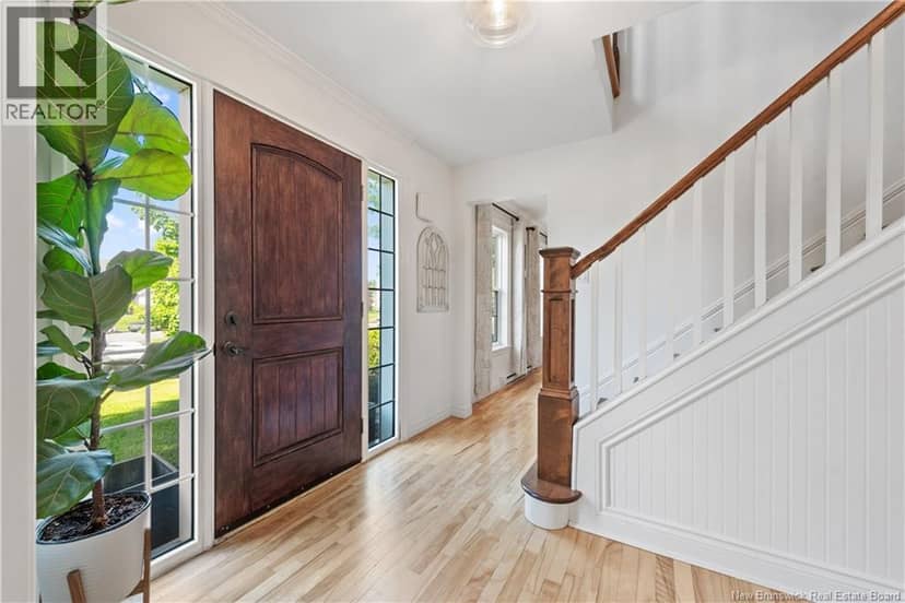 59 Huntington Court — photo 2 of 40