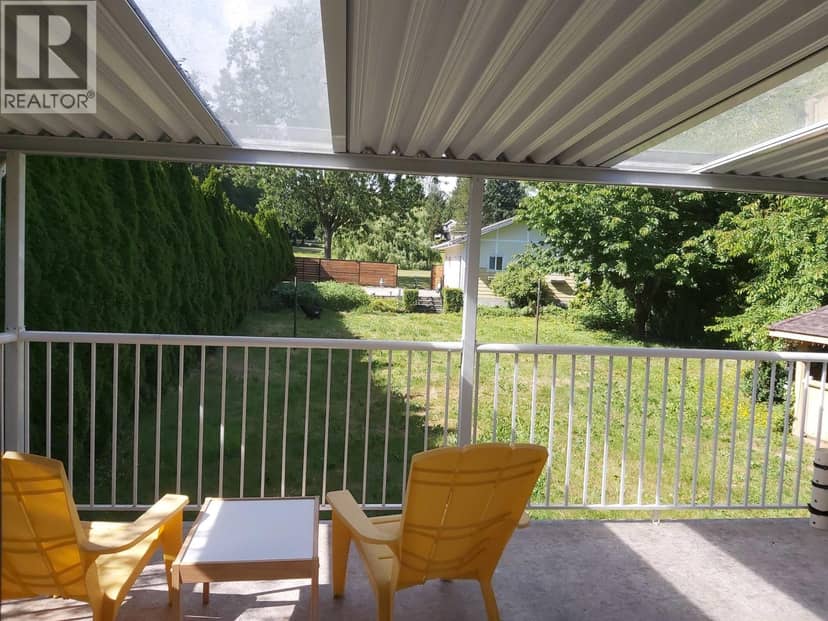 5565 GILPIN STREET, Burnaby