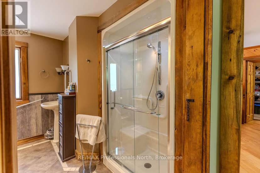 128 Old Muskoka Road — photo 21 of 40