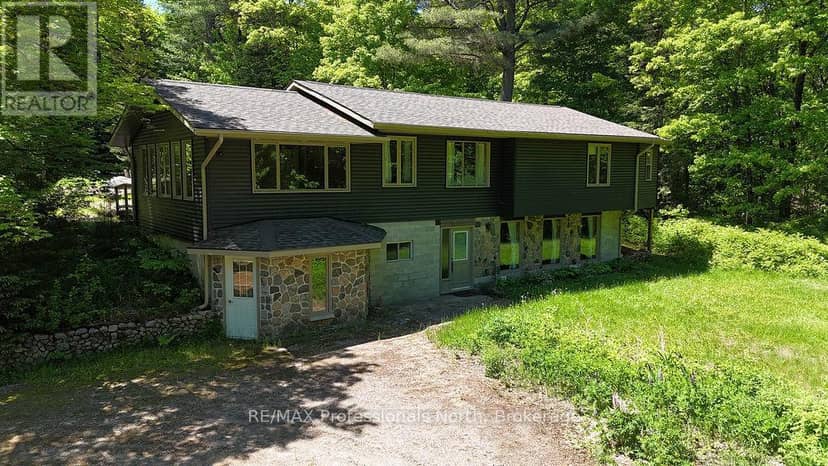 128 Old Muskoka Road, Perry