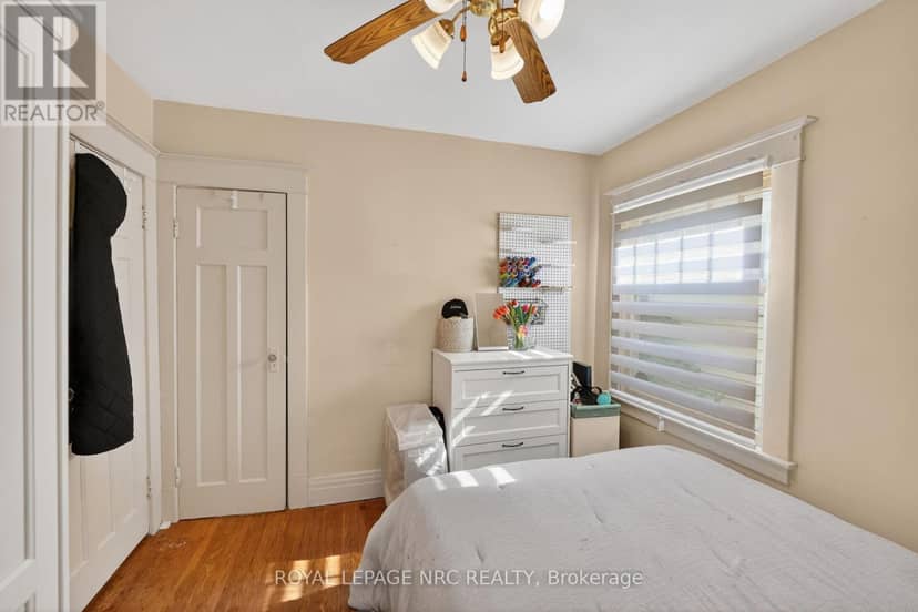 146 Carlton Street — photo 14 of 18