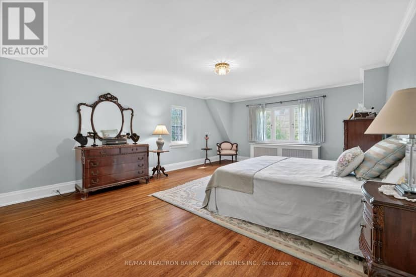 29 Strathgowan Crescent — photo 12 of 21