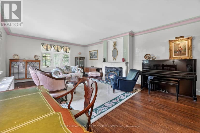 29 Strathgowan Crescent — photo 4 of 21