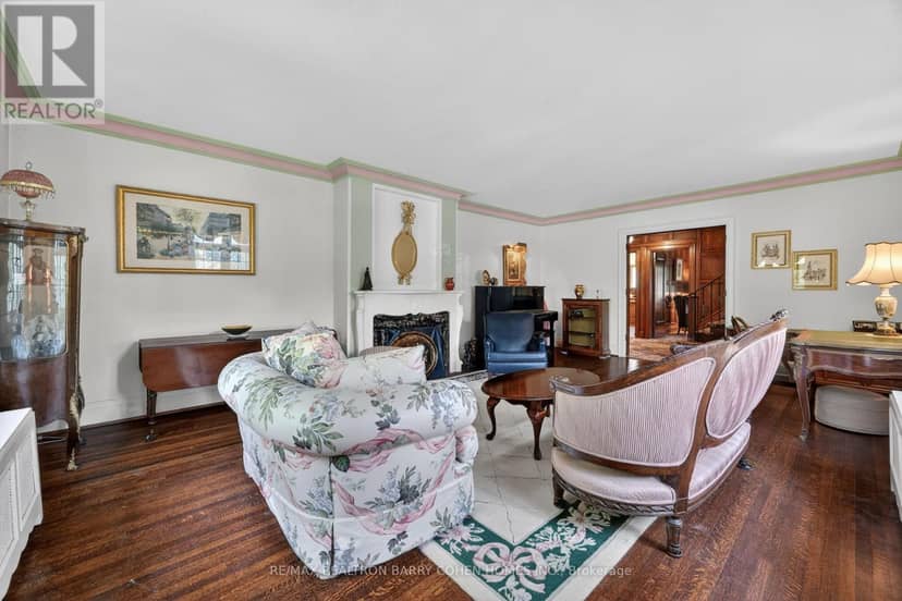 29 Strathgowan Crescent — photo 5 of 21