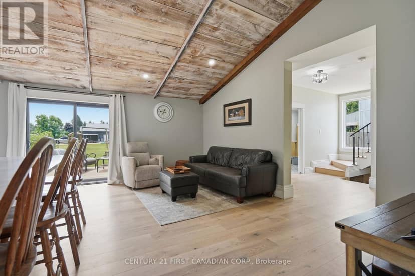 8073 Francis Street — photo 12 of 31