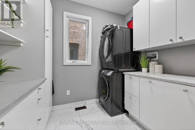 77 Weaver Terrace — photo 15 of 40