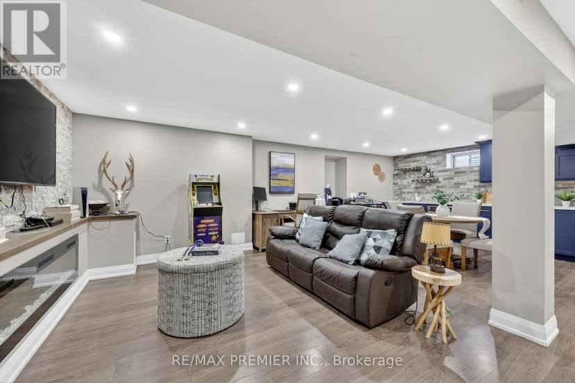 77 Weaver Terrace — photo 32 of 40
