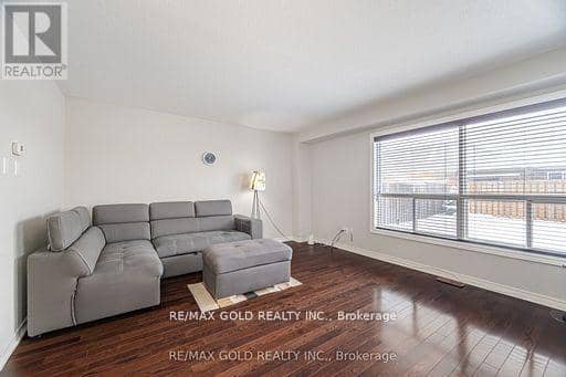 85 Anderson Road — photo 14 of 37