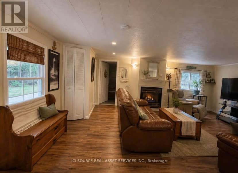126 Pinecrest Avenue — photo 10 of 40