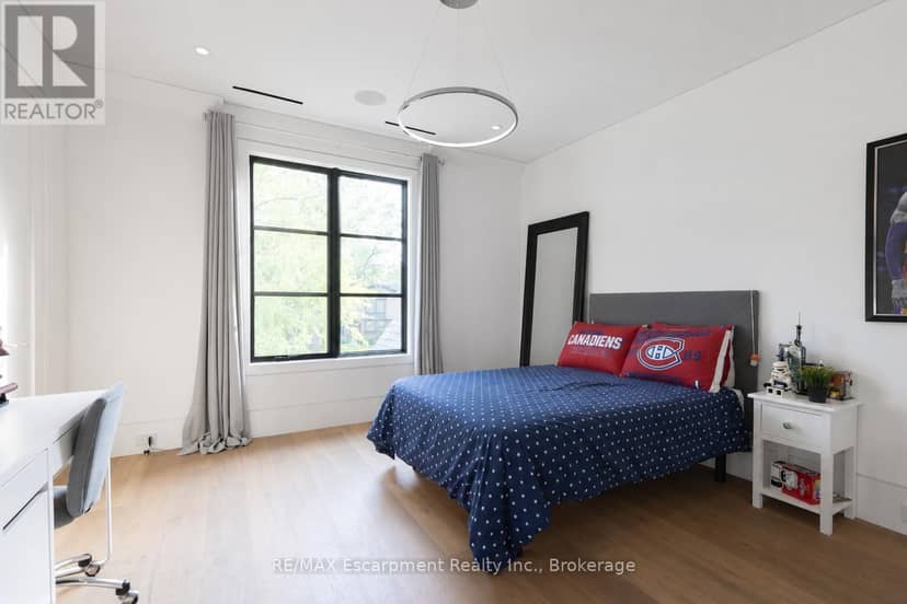 129 Wolfdale Avenue — photo 27 of 40
