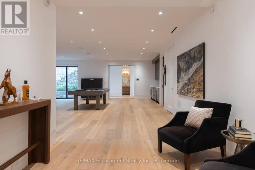 129 Wolfdale Avenue — photo 33 of 40