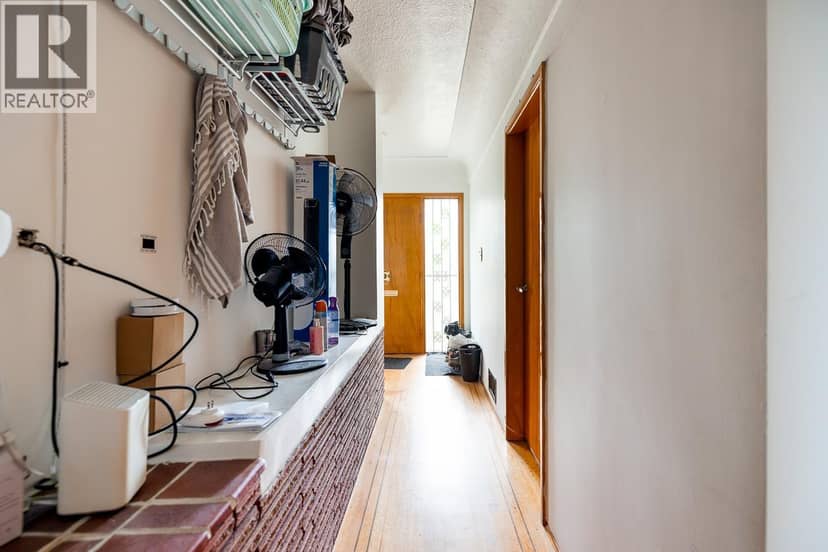 3678 E 25TH AVENUE, Vancouver, photo 4