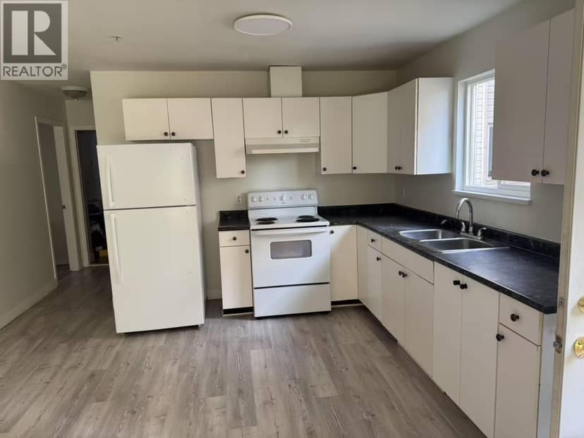 Ground level-21xx FRASER AVENUE, Coquitlam, photo 8