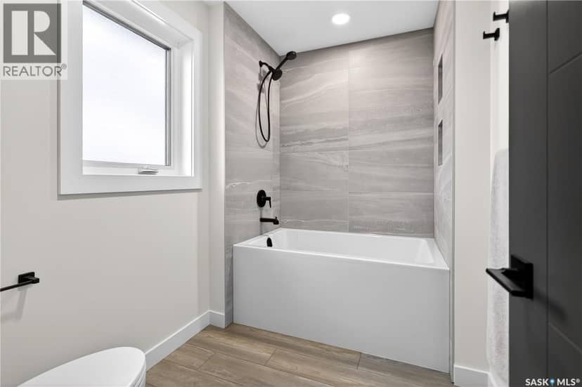 428 Woolf BEND — photo 40 of 40