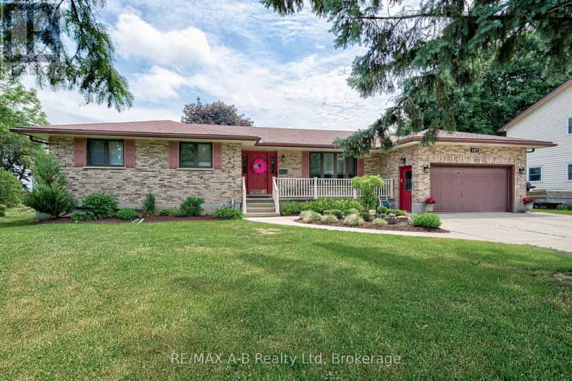 137 Mitchell Court — photo 1 of 40