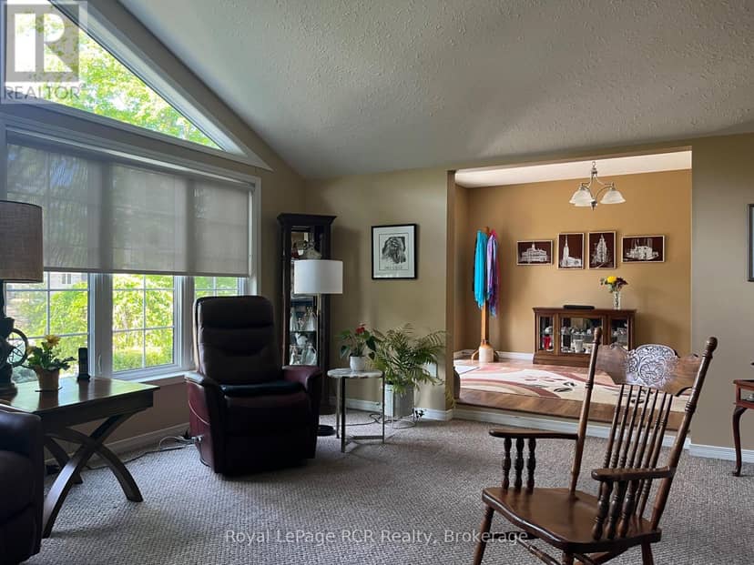 14 Frederick Street — photo 21 of 40