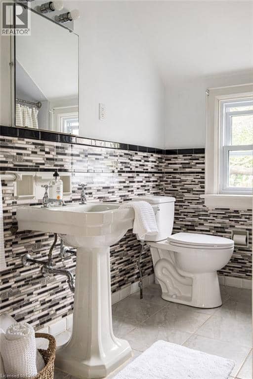 5170 KING Street — photo 38 of 40