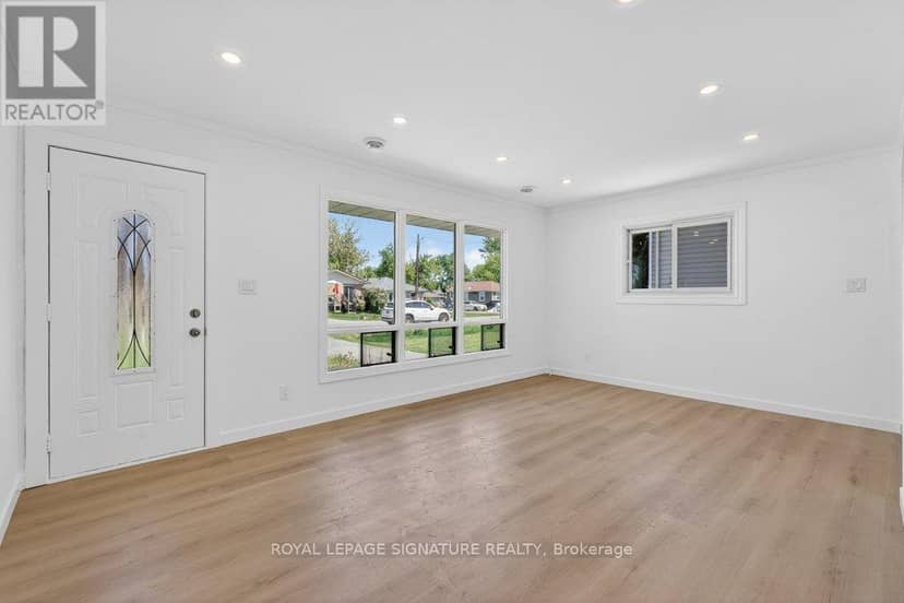 339 Tampa Drive — photo 8 of 40