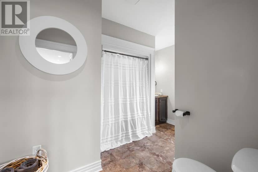 21 Sou-West Lane — photo 13 of 25