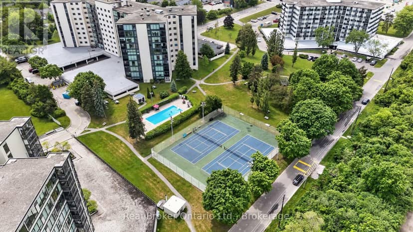 811 - 23 Woodlawn Road E, Guelph, photo 2