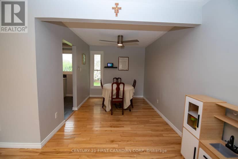 808 Dulaney Drive — photo 9 of 38