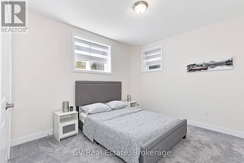 111 Stoneleigh Drive — photo 37 of 40