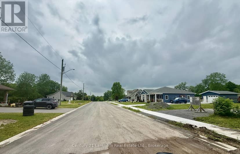 90 Duncan Street — photo 2 of 5