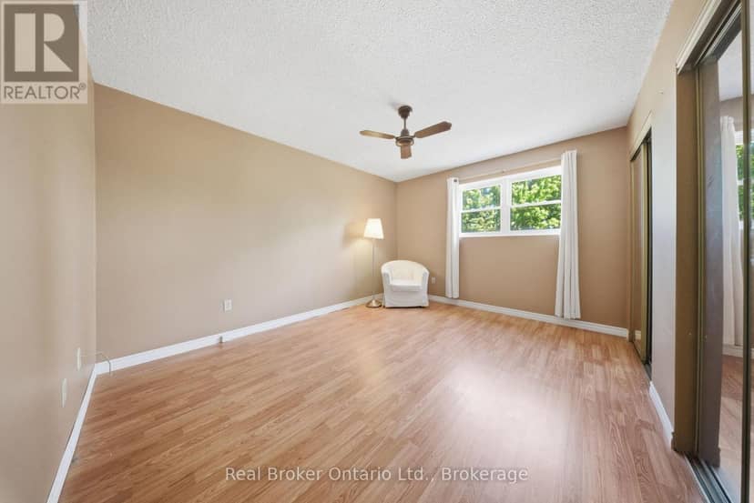 800 Tremaine Avenue S — photo 24 of 40