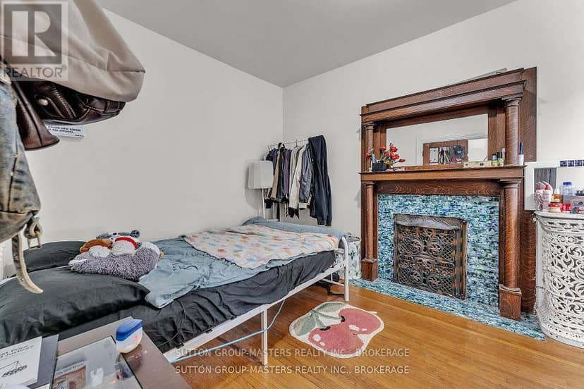 200 Bagot Street — photo 6 of 30