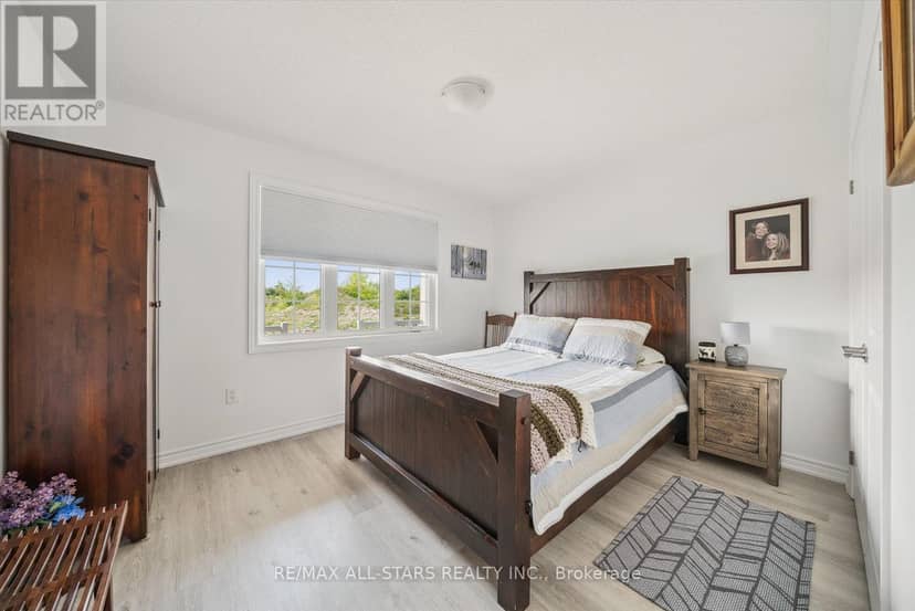31 Reynolds Drive — photo 18 of 34