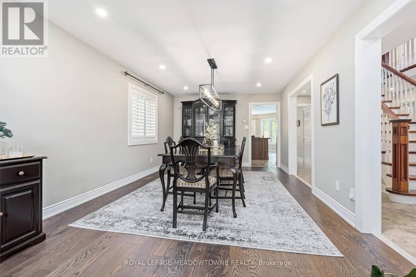 63 Craig Crescent — photo 14 of 40