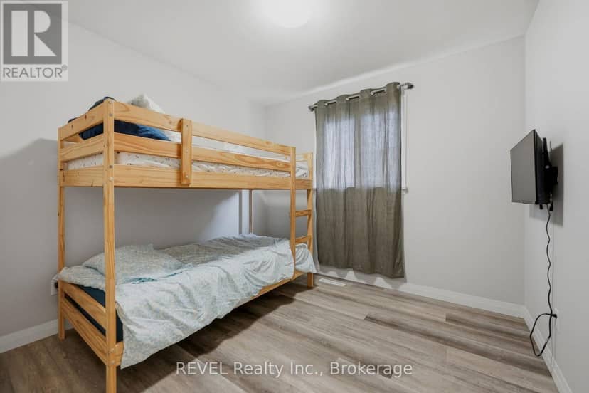 7859 Mulhern Street — photo 15 of 29