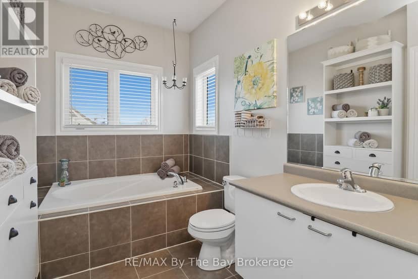 18 Maple Drive — photo 28 of 40