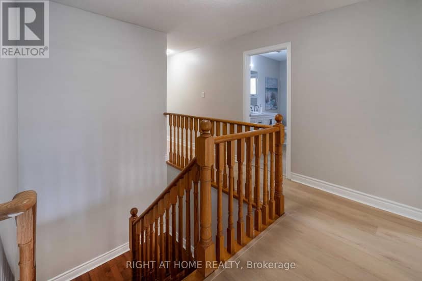 2425 Nichols Drive — photo 23 of 40