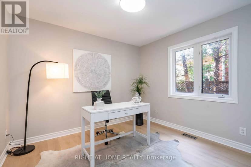 2425 Nichols Drive — photo 7 of 40
