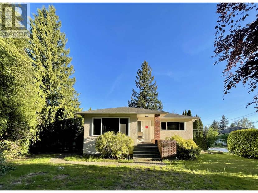 2000 AUSTIN AVENUE, Coquitlam