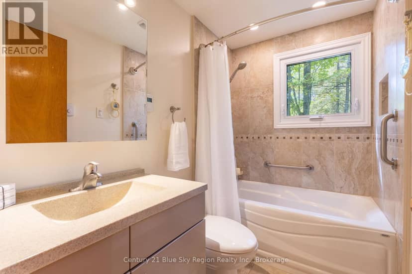 370 Highway 17 E — photo 21 of 40