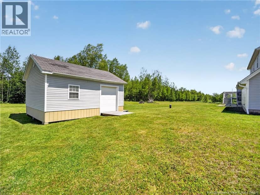 30 Shari Lane — photo 10 of 40