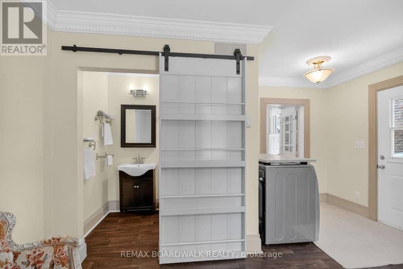 11 Alfred Street — photo 14 of 29