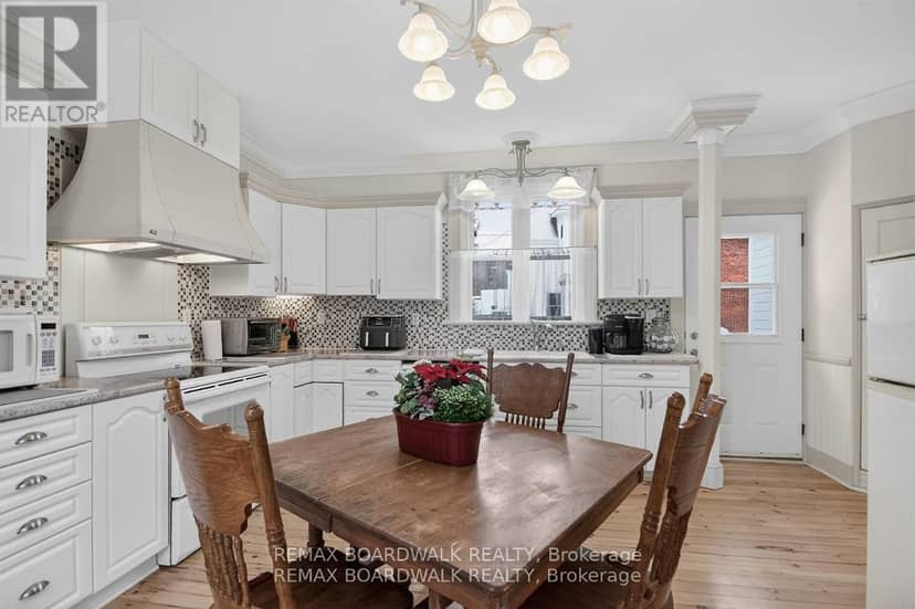 11 Alfred Street — photo 11 of 29
