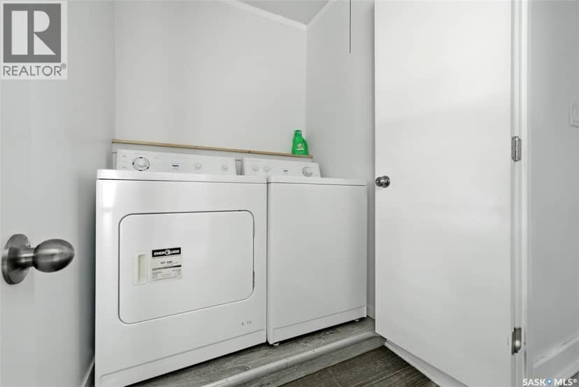 920 Atkinson STREET — photo 13 of 25