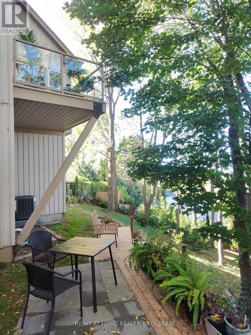 22 Ursula Avenue — photo 9 of 40