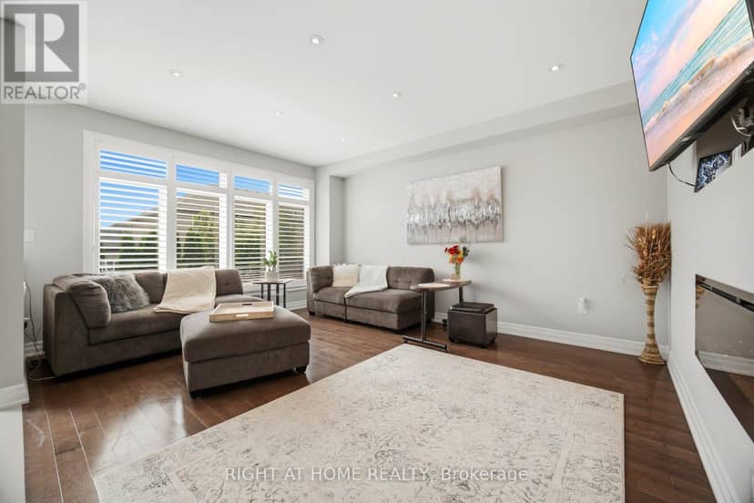 156 Gunby Boulevard — photo 10 of 40