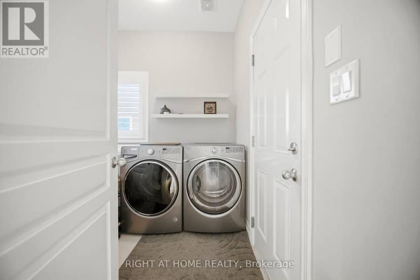 156 Gunby Boulevard — photo 15 of 40