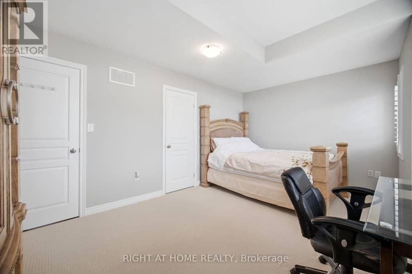 156 Gunby Boulevard — photo 23 of 40