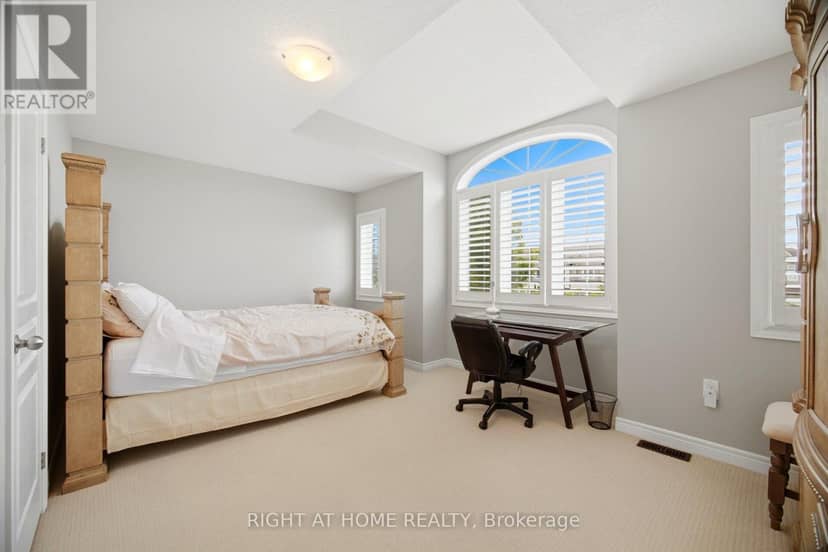156 Gunby Boulevard — photo 24 of 40