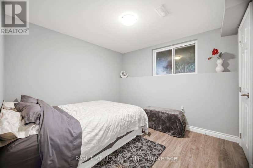 156 Gunby Boulevard — photo 34 of 40