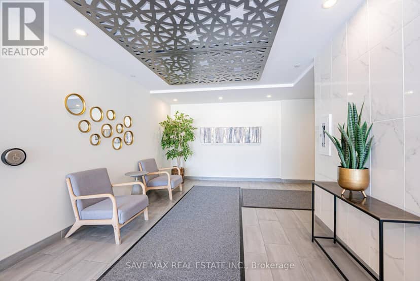 1302 - 104 Garment Street — photo 10 of 40