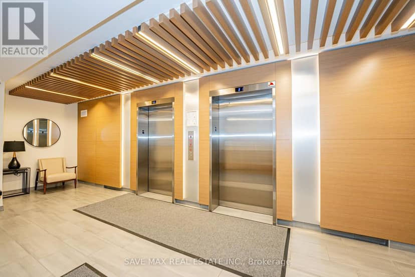 1302 - 104 Garment Street — photo 12 of 40