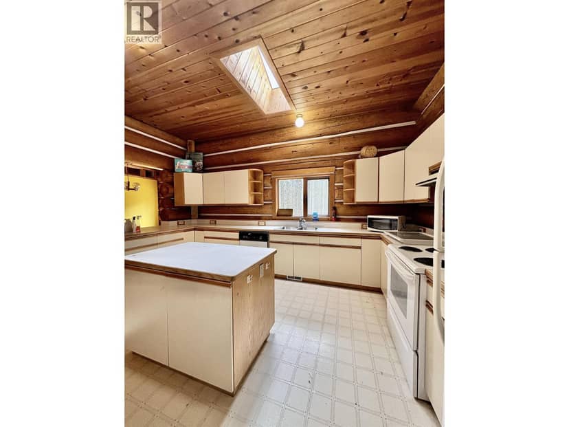 3804 SPRING CREEK DRIVE, Terrace, photo 4
